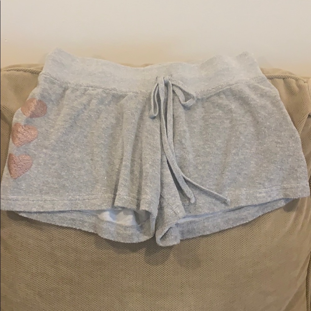 Hard tail short